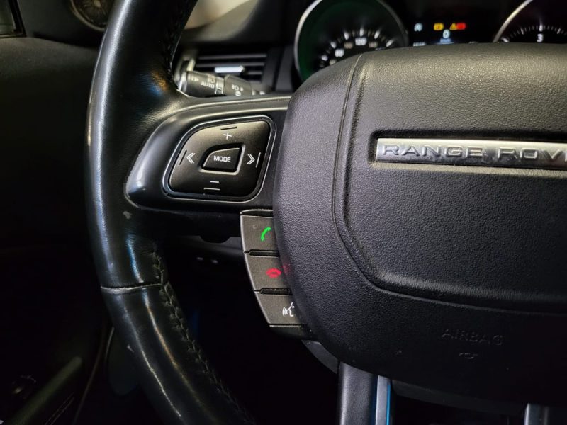 Range Rover Evoque 2.0 TD4 150 SE DYNAMIC / SIEGES ELECTRIQUES + CHAUFFANTS / SUIVI LAND ROVER