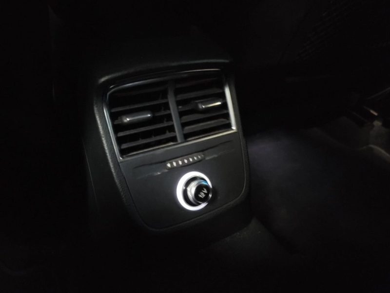 AUDI A3 1.6 TDI 116CH BUSINESS LINE SIEGES CHAUFFANTS / AUTO DES FEUX  2018