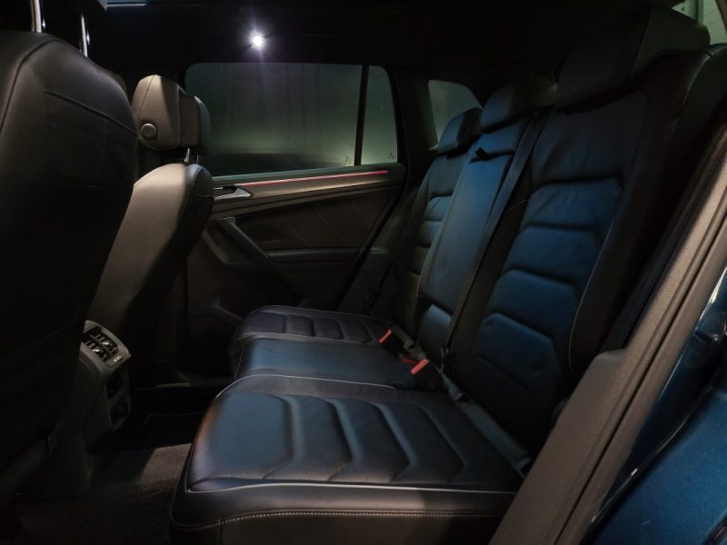 VOLKSWAGEN TIGUAN  2.0 TDI 150CV R-LINE TOIT OUVRANT / APPLE CARPLAY / SIEGES ELECTRIQUES / MAIN LIBRE 2021