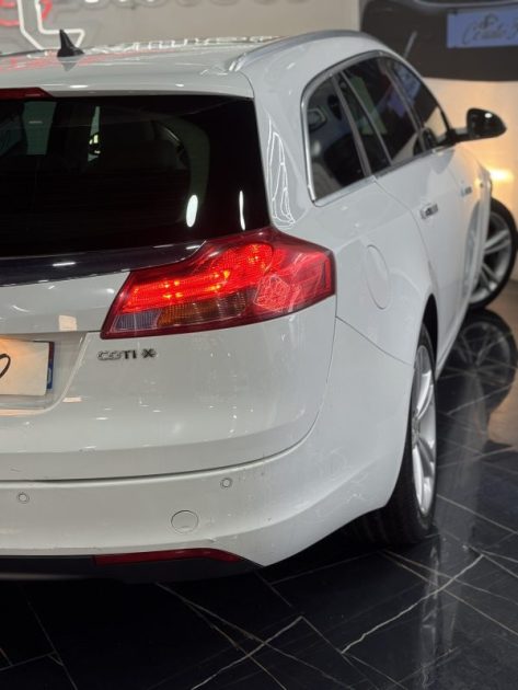 OPEL INSIGNIA 2.0 CDTI160 FAP COSMO PACK 4X4 START&STOP 2011