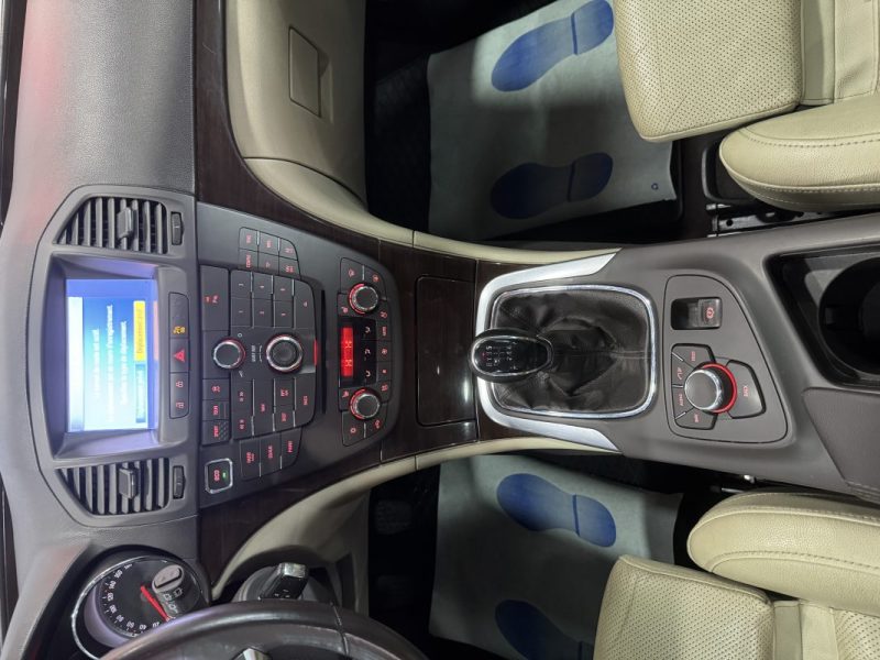 OPEL INSIGNIA 2.0 CDTI160 FAP COSMO PACK 4X4 START&STOP 2011