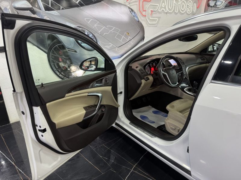 OPEL INSIGNIA 2.0 CDTI160 FAP COSMO PACK 4X4 START&STOP 2011