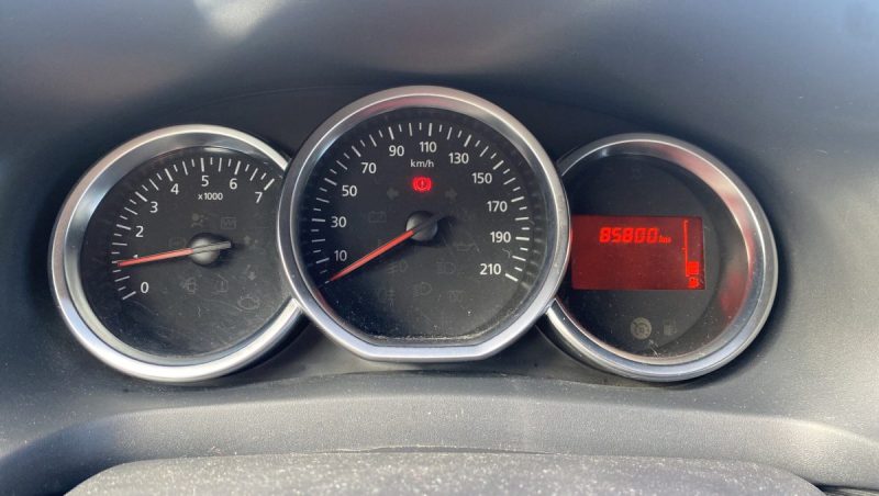 DACIA LOGAN 1.0 L SCe 75 ch Lauréate 1ère main