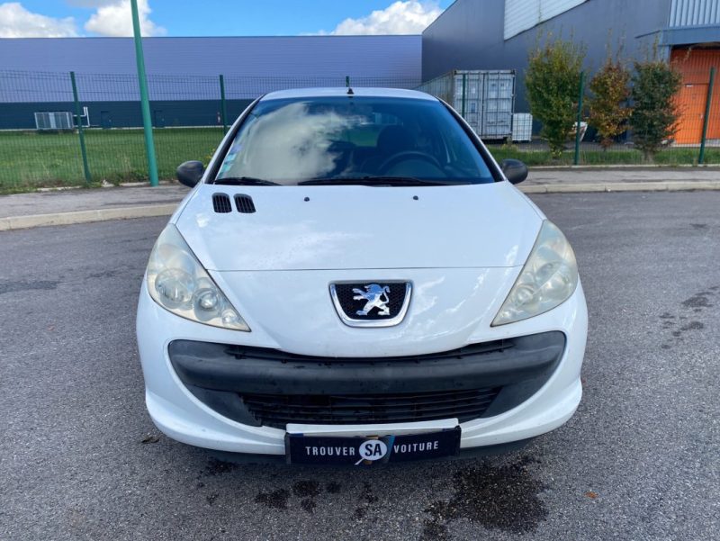 PEUGEOT 206 + 1.1 L 60 ch , Distribution, embrayage et entretien à jour