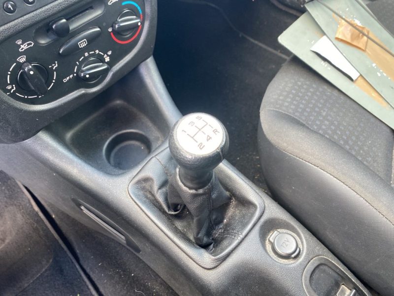 PEUGEOT 206 + 1.1 L 60 ch , Distribution, embrayage et entretien à jour