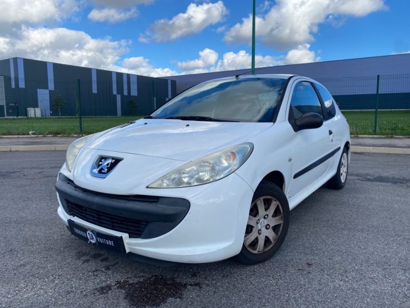 PEUGEOT 206 + 1.1 L 60 ch , Distribution, embrayage et entretien à jour