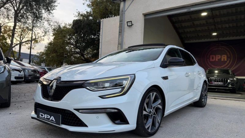 RENAULT MEGANE IV GT 1.6 TCE 205CV  2017