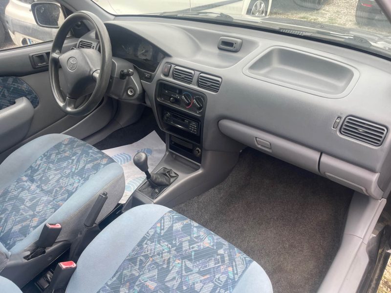 TOYOTA STARLET 1.3i 75CV CT OK CLIM 