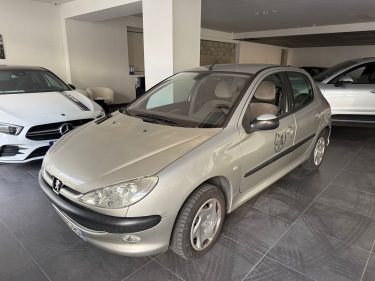 PEUGEOT 206 X LINE 1.4 HDI 70CH PHASE 2 GARANTIE 