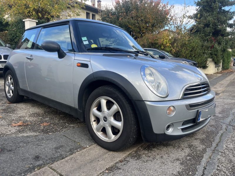 MINI MINI ONE ONE, 1.6L  90CV  2006