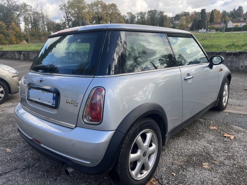 MINI MINI ONE ONE, 1.6L  90CV  2006