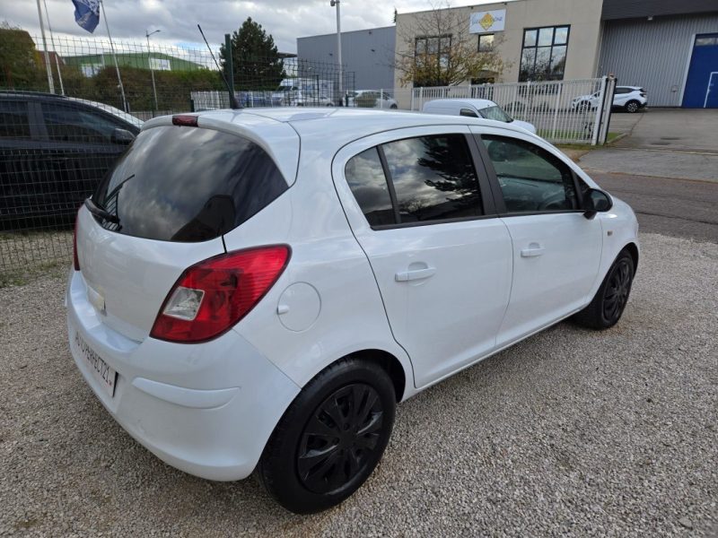 OPEL CORSA 1.2 TWINPORT 85 111 2010