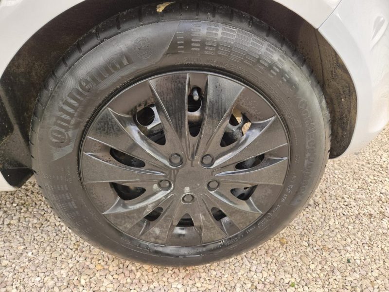 OPEL CORSA 1.2 TWINPORT 85 111 2010