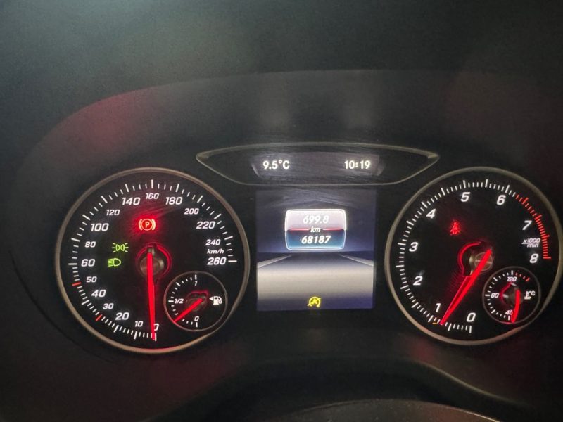 MERCEDES CLASSE A 160 SENSATION 2017 (68 200 KMS) 