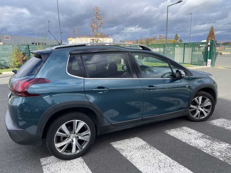 Peugeot 2008 PureTech 110 Crossway EAT6 • 2019