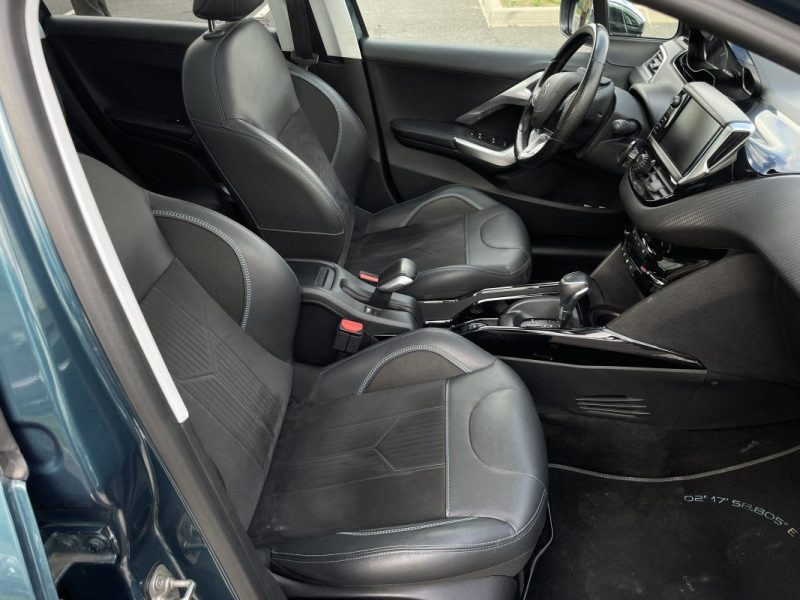 Peugeot 2008 PureTech 110 Crossway EAT6 • 2019