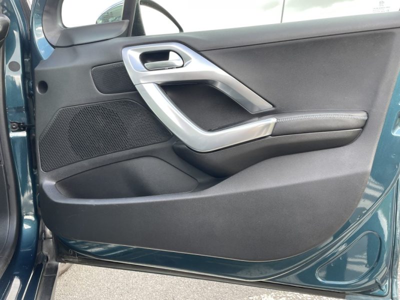 Peugeot 2008 PureTech 110 Crossway EAT6 • 2019