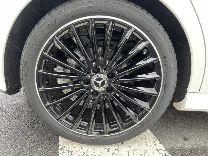 MERCEDES A200D AMG LINE 2024 - 5000 Kms - Toit ouvrant 