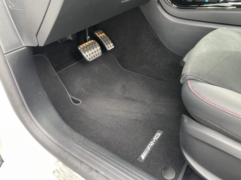 MERCEDES A200D AMG LINE 2024 - 5000 Kms - Toit ouvrant 