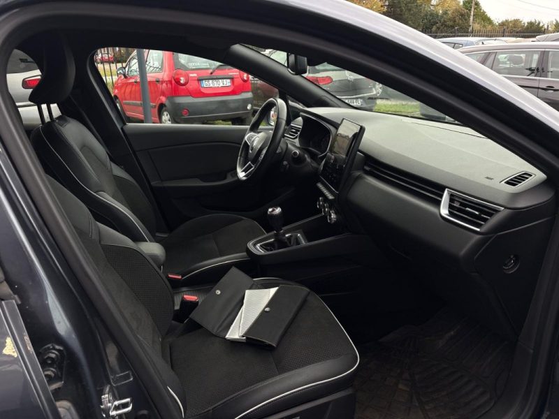 RENAULT CLIO V 100ch Edition One 🚗🔥 Sièges chauffants 🛋️ Caméra 360° 📹 Reprise 🔄 Garantie 6 moi