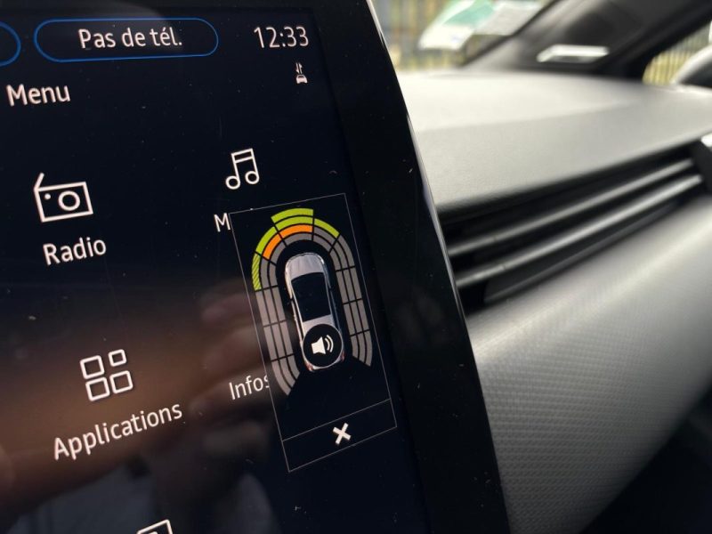 RENAULT CLIO V 100ch Edition One 🚗🔥 Sièges chauffants 🛋️ Caméra 360° 📹 Reprise 🔄 Garantie 6 moi