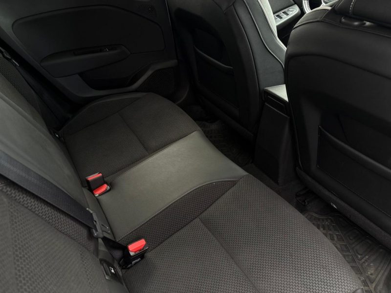 RENAULT CLIO V 100ch Edition One 🚗🔥 Sièges chauffants 🛋️ Caméra 360° 📹 Reprise 🔄 Garantie 6 moi