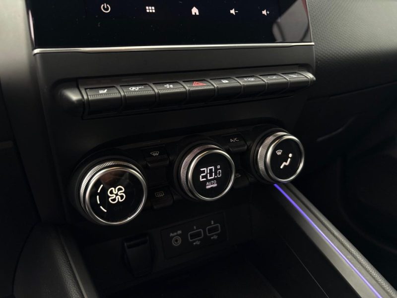 RENAULT CLIO V 100ch Edition One 🚗🔥 Sièges chauffants 🛋️ Caméra 360° 📹 Reprise 🔄 Garantie 6 moi