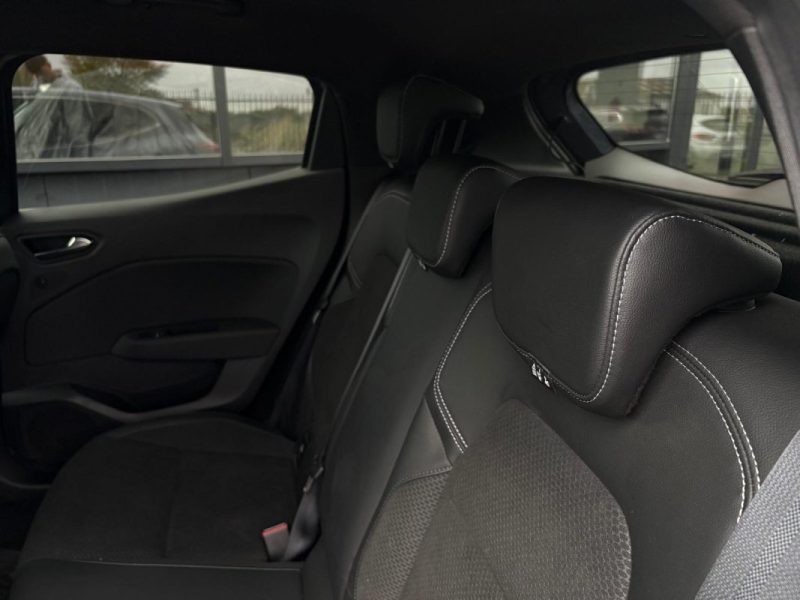 RENAULT CLIO V 100ch Edition One 🚗🔥 Sièges chauffants 🛋️ Caméra 360° 📹 Reprise 🔄 Garantie 6 moi