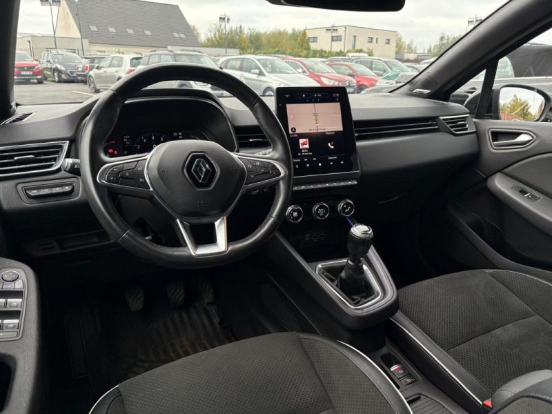 RENAULT CLIO V 100ch Edition One 🚗🔥 Sièges chauffants 🛋️ Caméra 360° 📹 Reprise 🔄 Garantie 6 moi