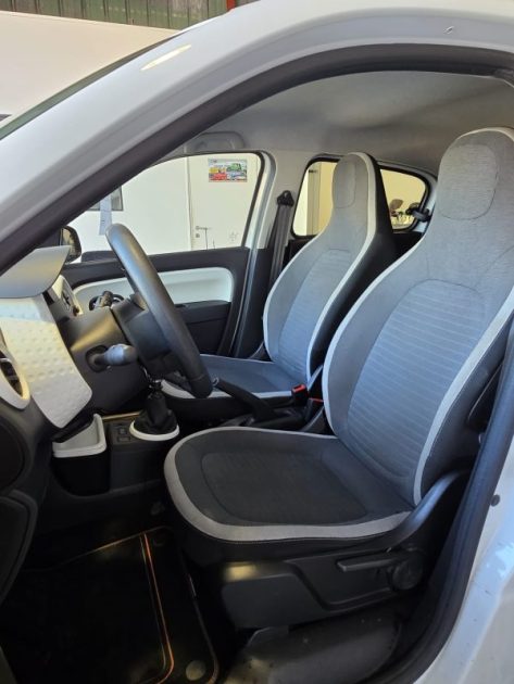 RENAULT TWINGO 0.9 TCE 90CH ENERGY LIMITED 2017