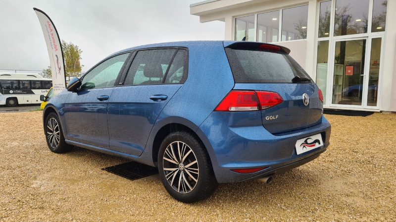 VOLKSWAGEN Golf VII - 1.6 TDI Allstar Bluemotion 110ch