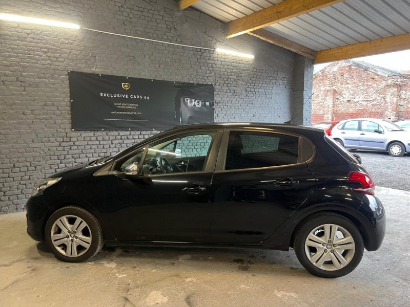 PEUGEOT 208 1.2 ESSENCE  82CH ALLURE 5P 2016