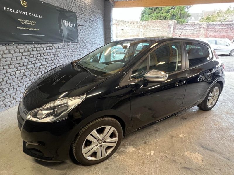 PEUGEOT 208 1.2 ESSENCE  82CH ALLURE 5P 2016