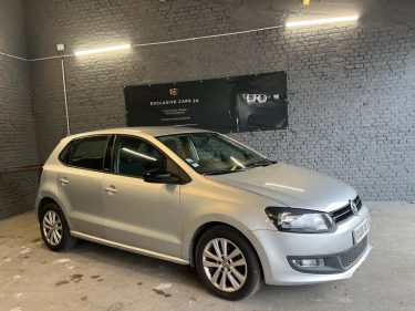 VOLKSWAGEN POLO 1.6 TDI 90ch FAP Confortline 5p