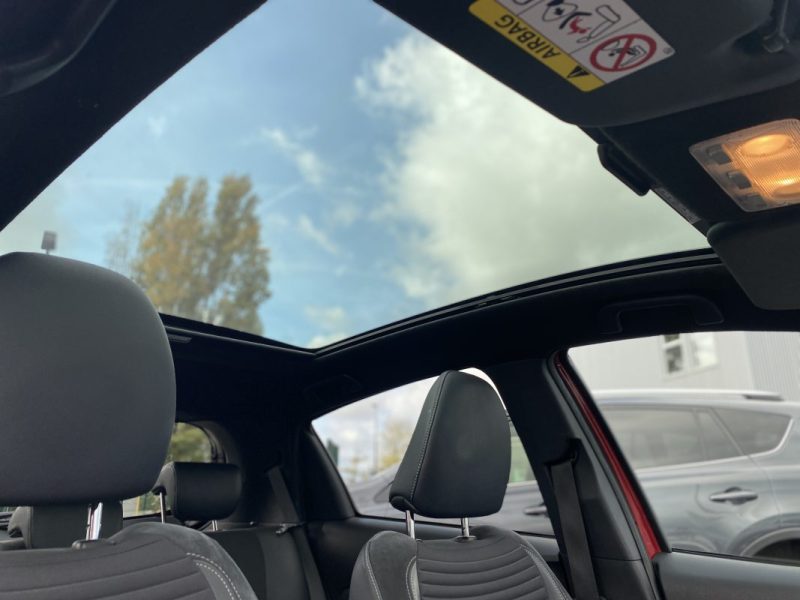 TOYOTA YARIS 3 HSD 100H COLLECTION / Entretien Toyota  - Toit Panoramique - Caméra De Recul