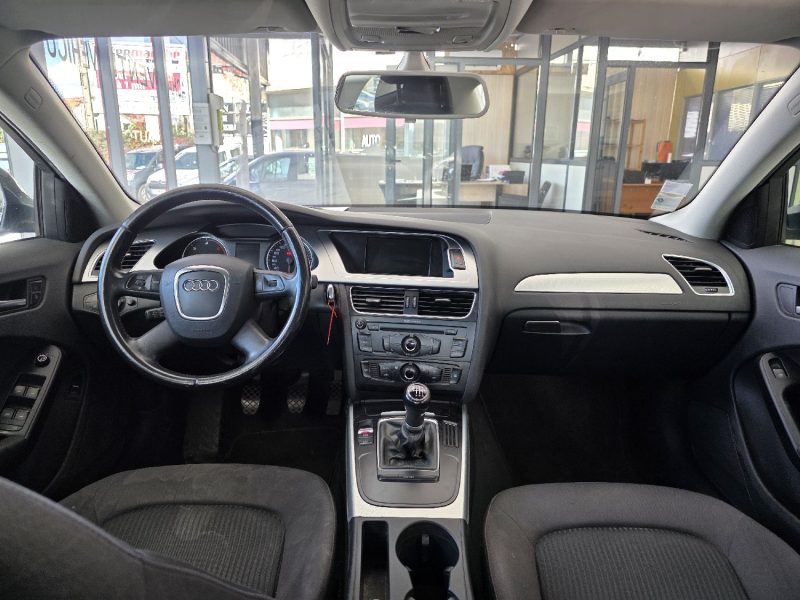 AUDI A4  2.0 TDI - 16V TURBO 143CH ANNEE 2009 202000KM