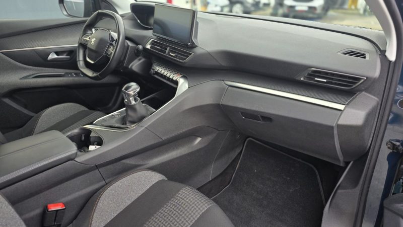 PEUGEOT 3008 1.5L BLUE HDI - 130 CV ACTIVE BUSINESS 2021