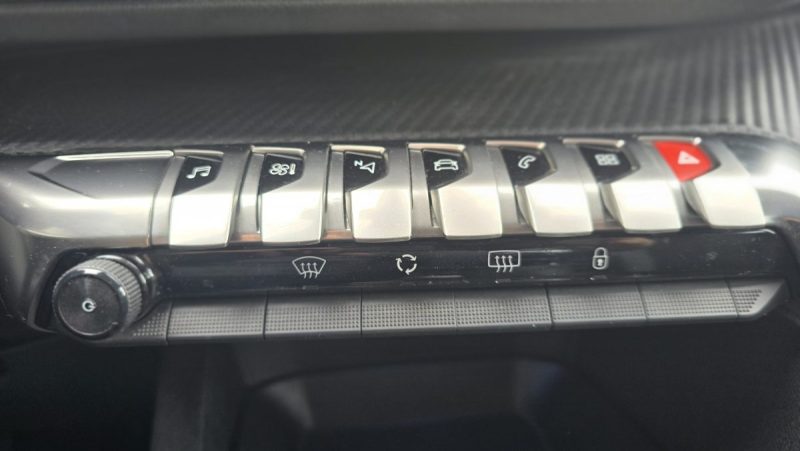 PEUGEOT 3008 1.5L BLUE HDI - 130 CV ACTIVE BUSINESS 2021