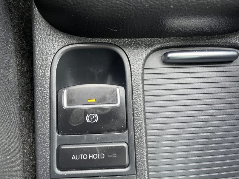 VOLKSWAGEN TIGUAN 2.0 TDI 140CH  4 MOTION       GARANTIE 3/12 MOIS 2013