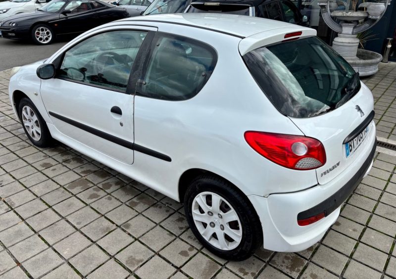 PEUGEOT 206+ 1.1 ACCESS 3P 60 CH URBAN