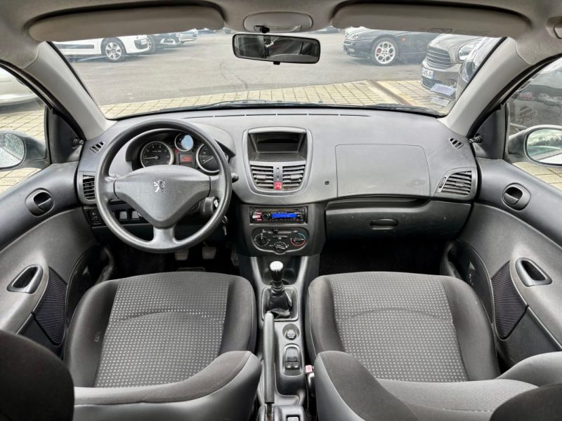 PEUGEOT 206+ 1.1 ACCESS 3P 60 CH URBAN 2011