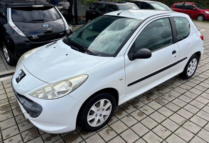 PEUGEOT 206+ 1.1 ACCESS 3P 60 CH URBAN