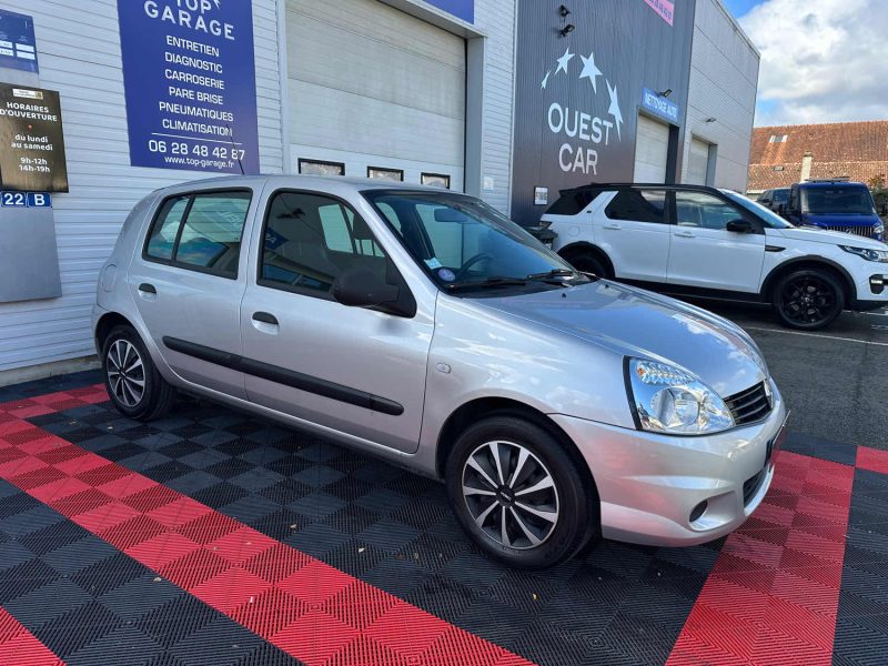RENAULT CLIO CAMPUS EVOLUTION AUTHENTIQUE 1.2  