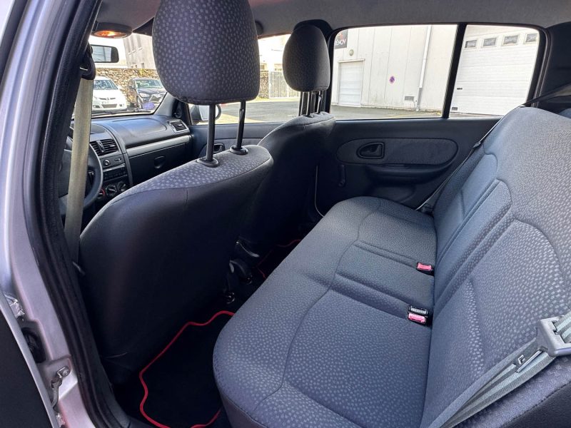 RENAULT CLIO CAMPUS EVOLUTION AUTHENTIQUE 1.2  