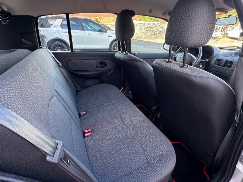 RENAULT CLIO CAMPUS EVOLUTION AUTHENTIQUE 1.2  