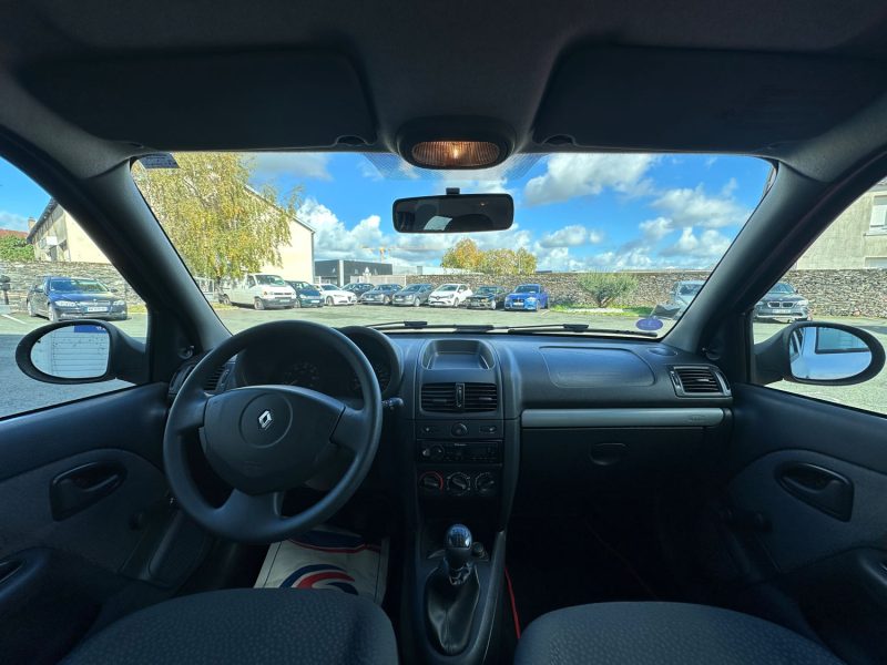 RENAULT CLIO CAMPUS EVOLUTION AUTHENTIQUE 1.2  