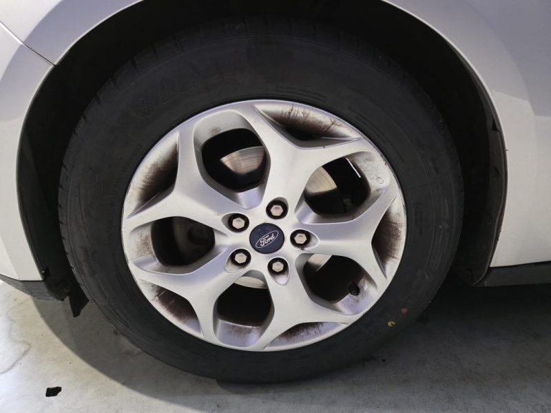 FORD FOCUS 1.6 TDCi 115ch / SUIVI COMPLET / DISTRI OK