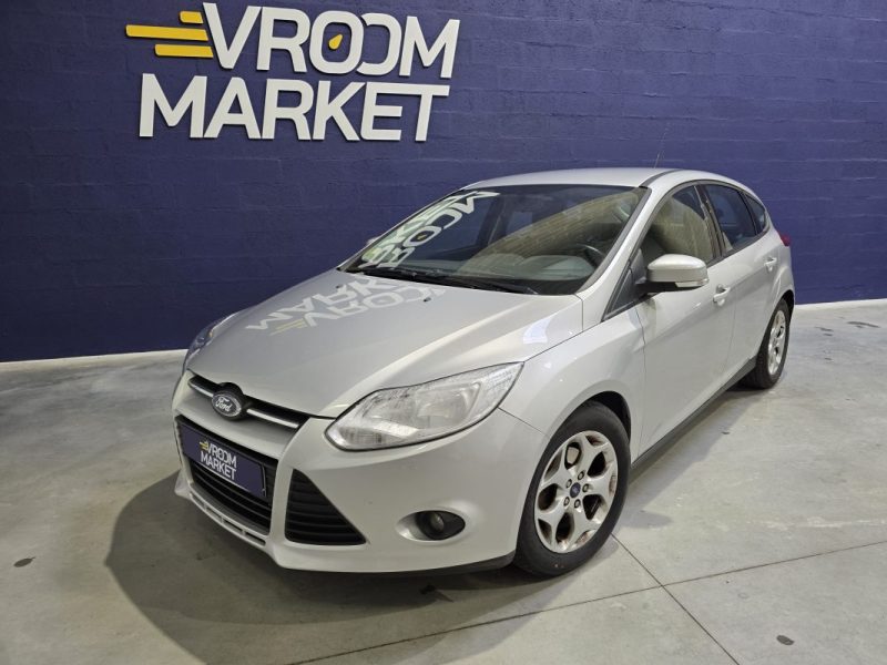 FORD FOCUS 1.6 TDCi 115ch / SUIVI COMPLET / DISTRI OK