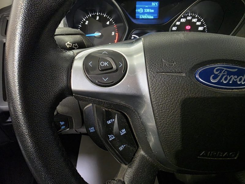 FORD FOCUS 1.6 TDCi 115ch / SUIVI COMPLET / DISTRI OK