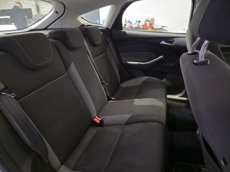 FORD FOCUS 1.6 TDCi 115ch / SUIVI COMPLET / DISTRI OK